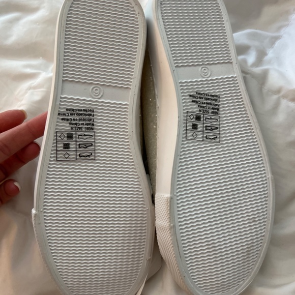 Sparkle bridal sneakers - Picture 2 of 5